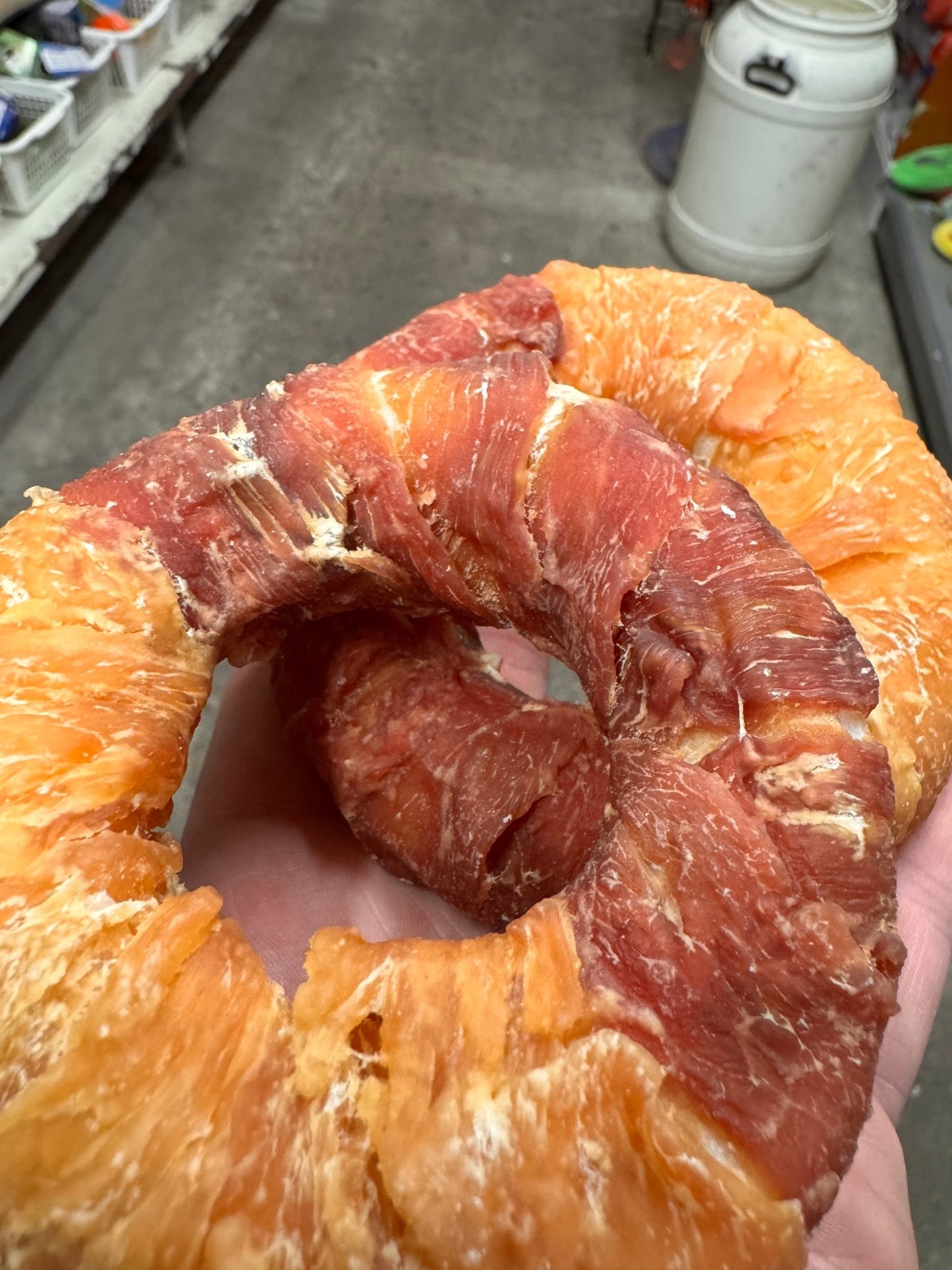 WicoTreats Kip/Eend Donut – Natuurlijke hondensnack - WicoTreats