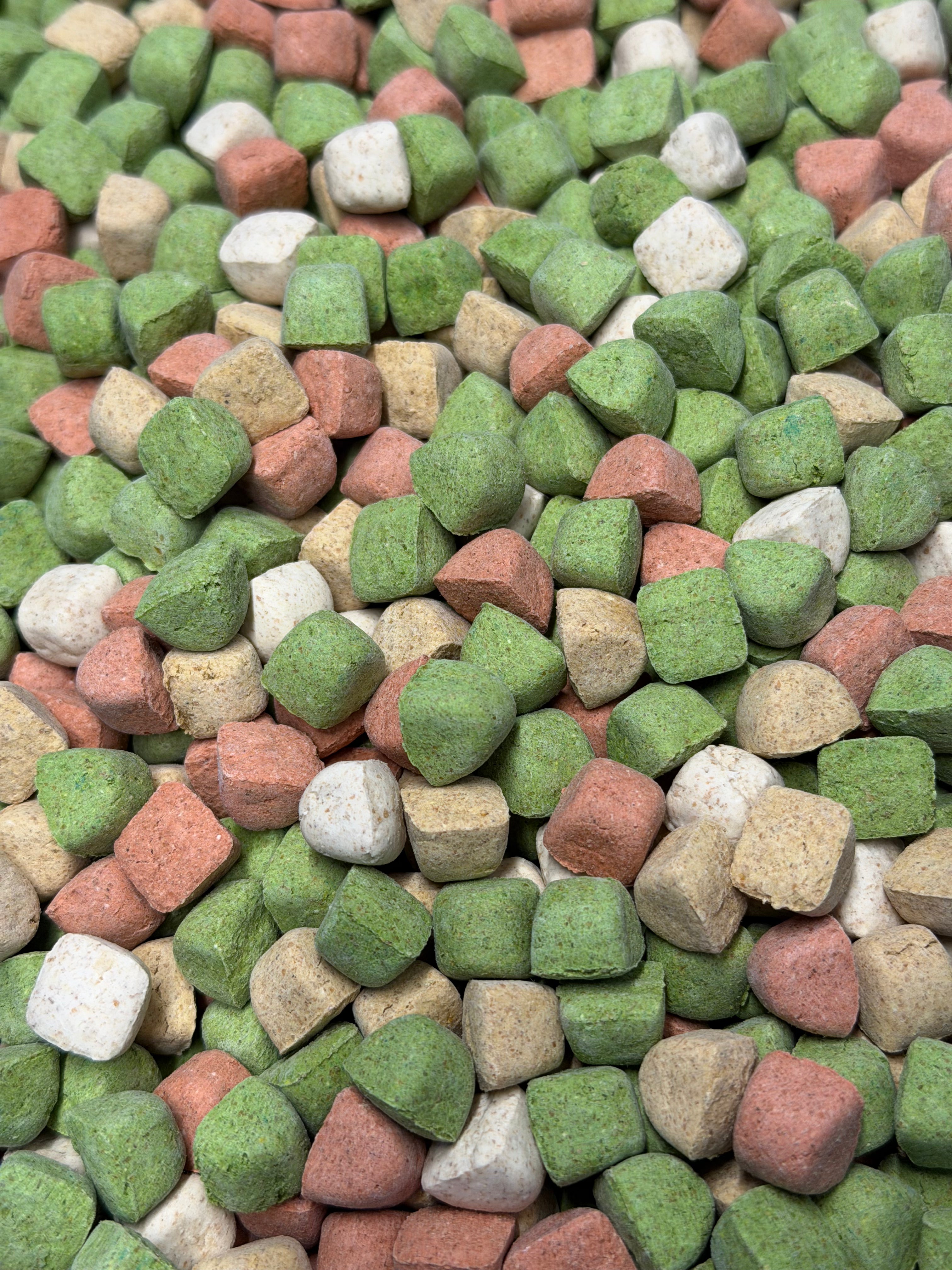 Gourmet mix 1 kg - Gekleurde Mini Beloningsbolletjes - WicoTreats