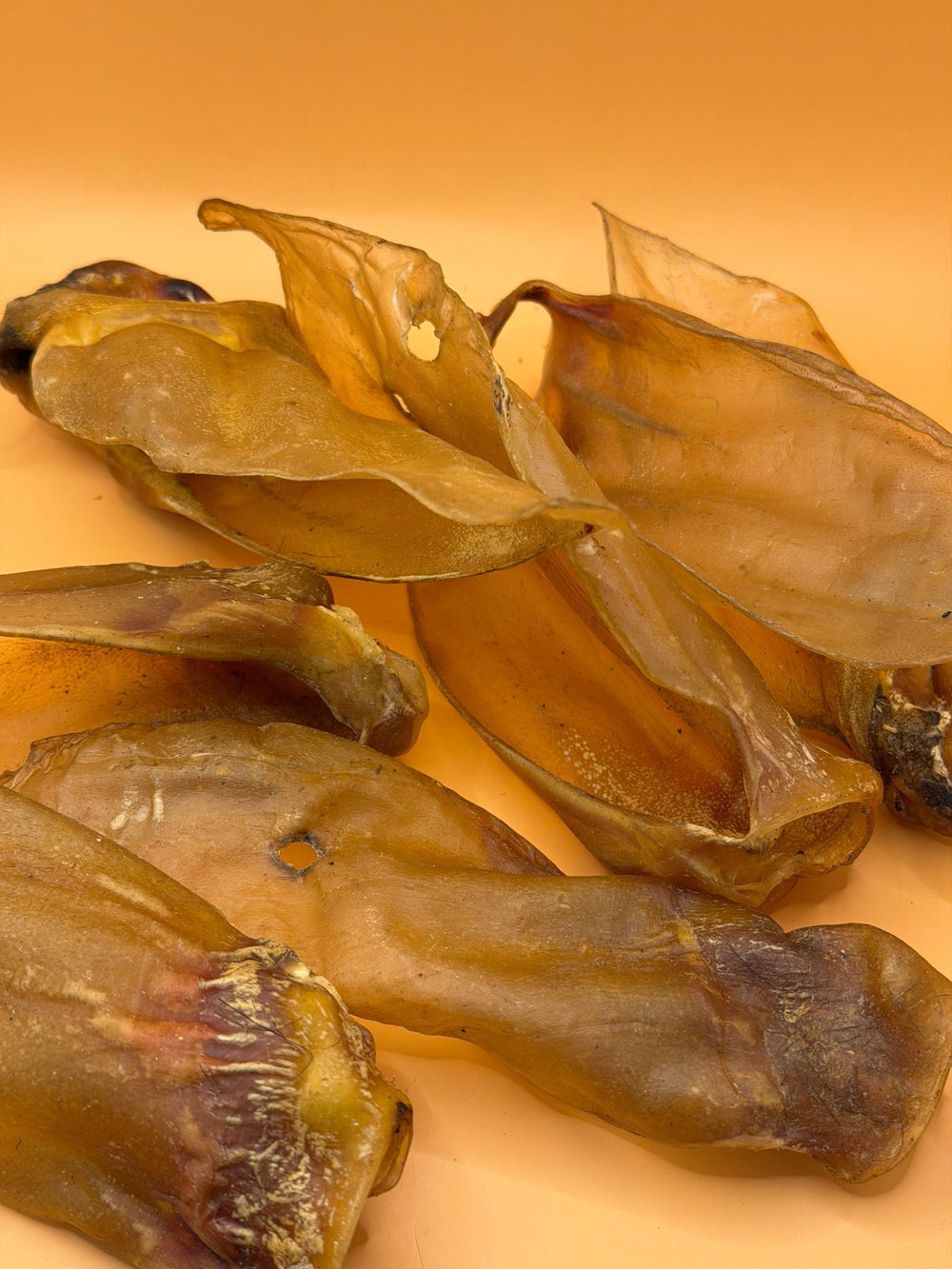 Runderoren zonder vleespit 250g - Vetarme Hondensnack - WicoTreats