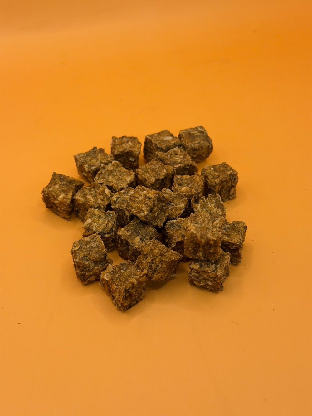 Zalm Trainer Cubes 100g - Natuurlijke Vissnack voor Hond - WicoTreats